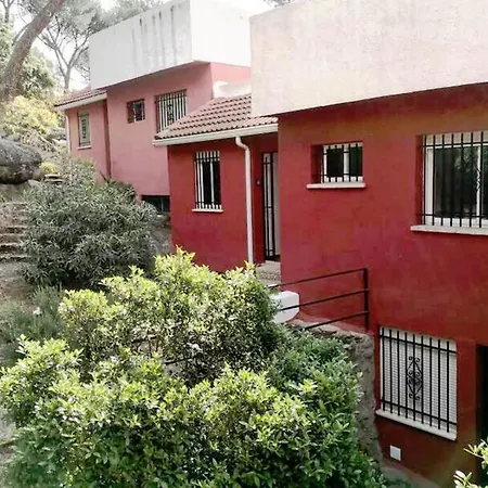 Susan Home San Martín de Valdeiglesias Exterior photo